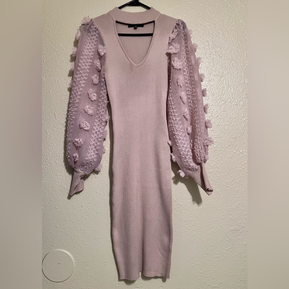 Women's petal mesh sleeve Dress size M